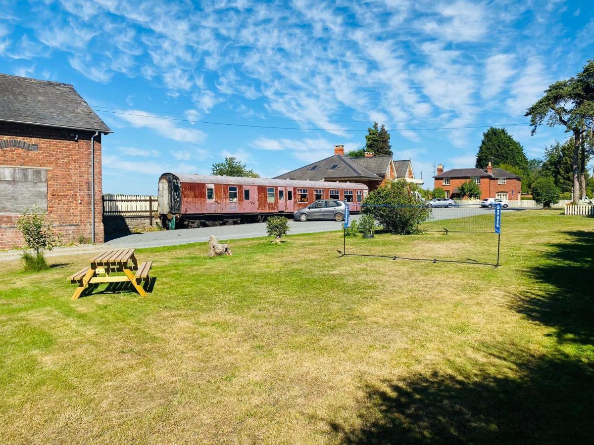 The Booking Office, Stoke Edith Station Hereford Bagian luar foto