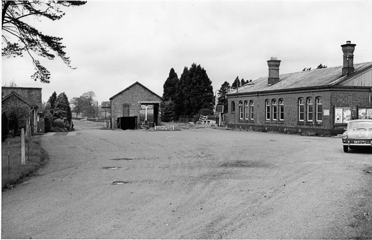 The Booking Office, Stoke Edith Station Hereford Bagian luar foto
